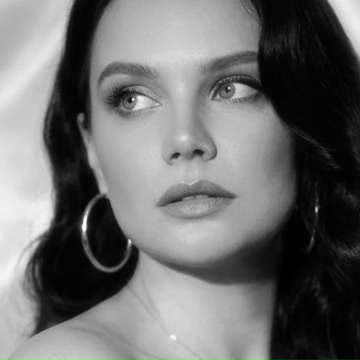 Малкова Яна